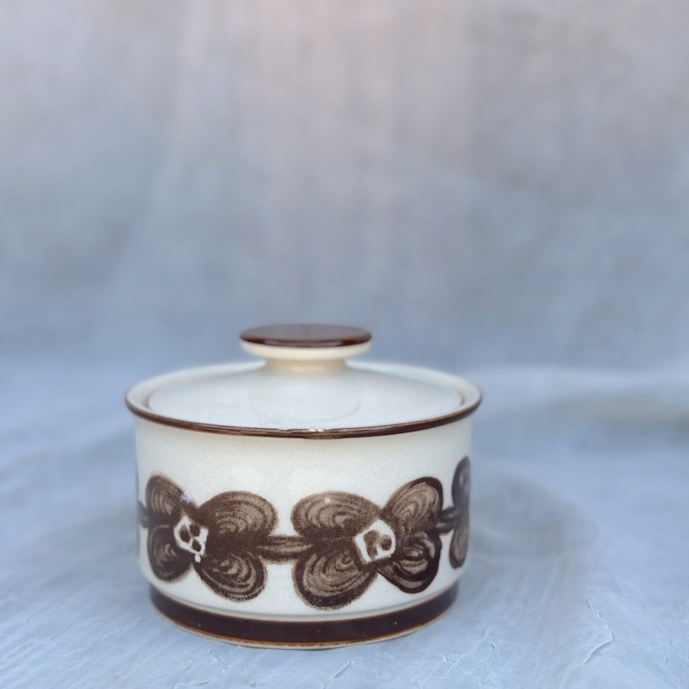 Vintage Japanese Sugar Bowl Jar with Lid Sango Design Four Stoneware 682 Krona